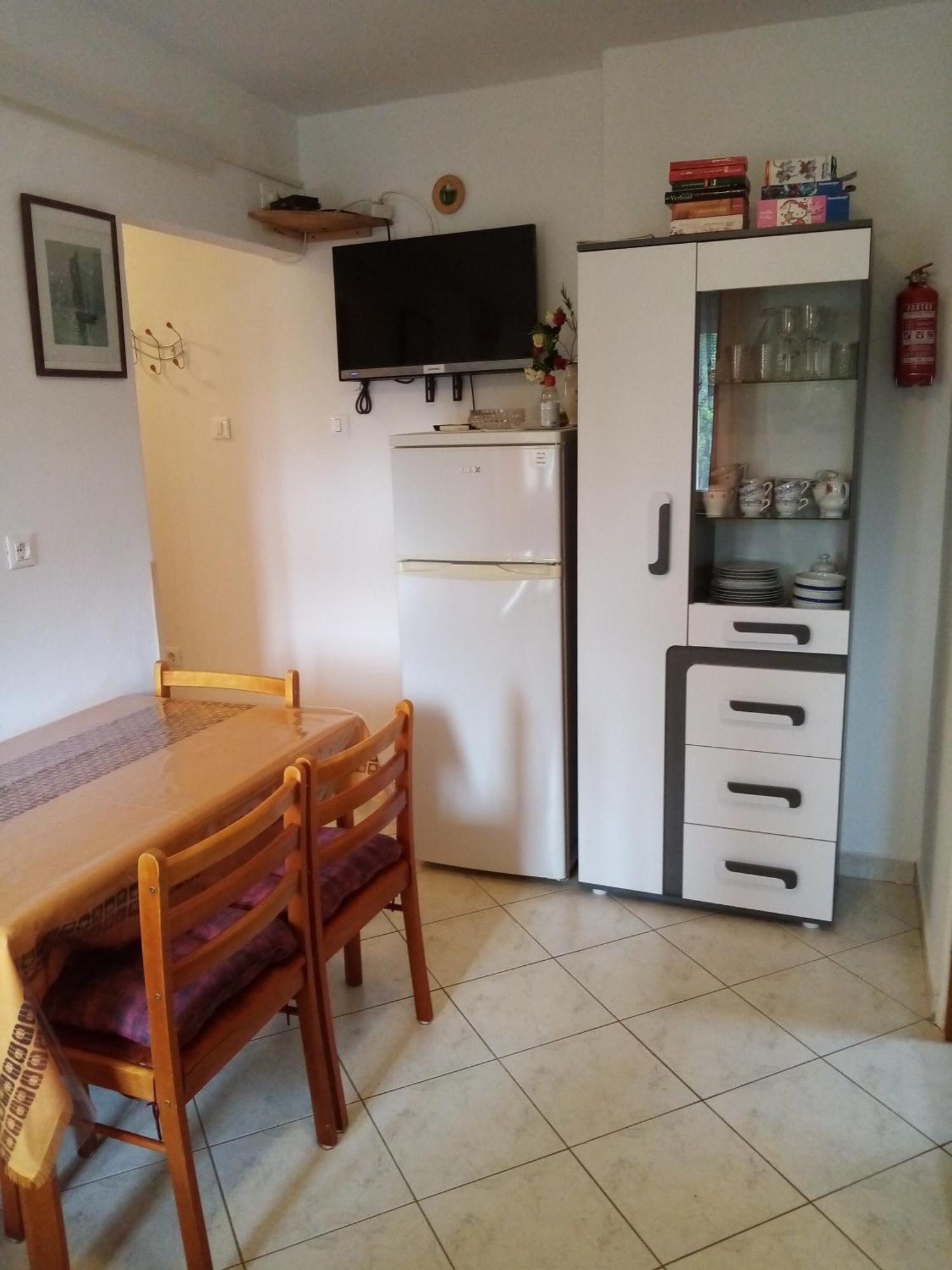 Apartmani Vitkovic II Cres Exterior foto